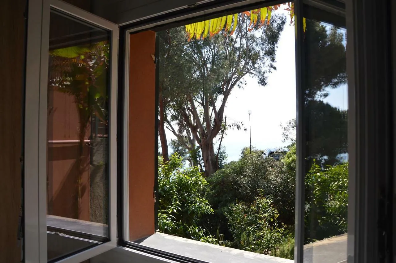 Appartamento Casa delle mimose Varazze 0*,  Italia